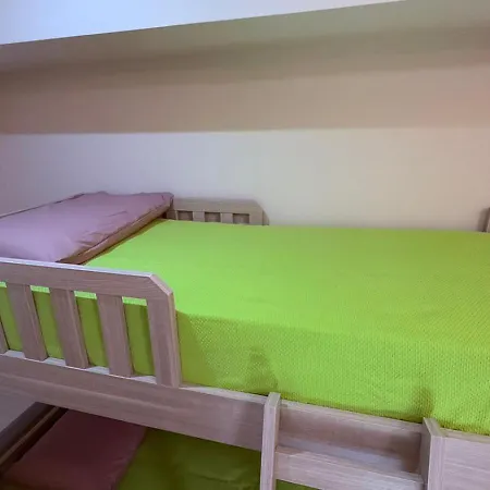 Almas Appartement *