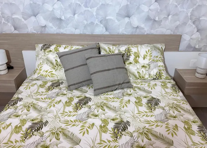 Almas Apartman Tropea